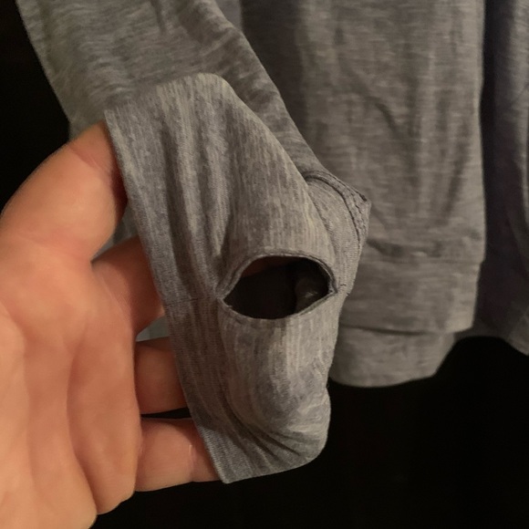 NWT! Women’s XL RBX active hooded long sleeve shirt! - Picture 4 of 8